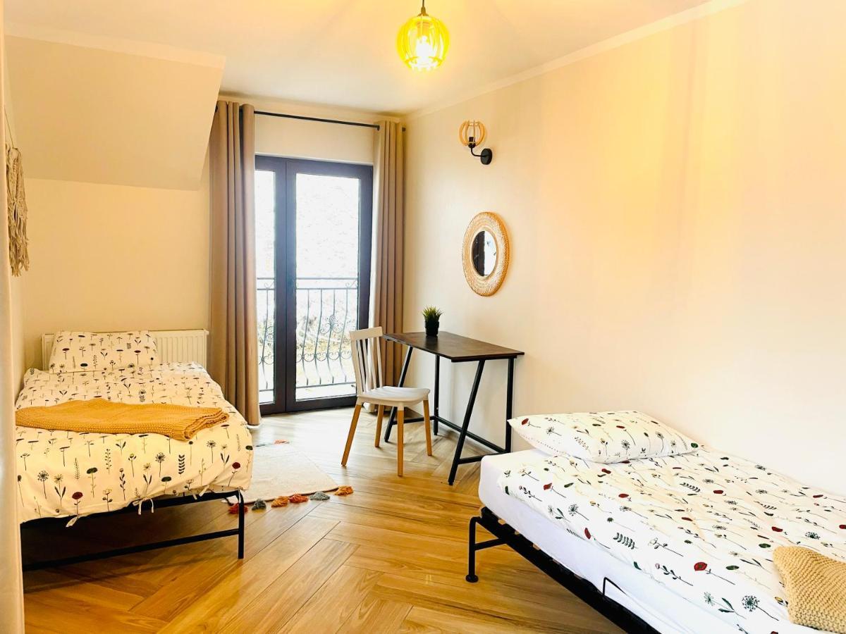 Gorska Cisza - Duzy, Komfortowy, Wyjatkowy Apartament Stronie Slaskie Bagian luar foto