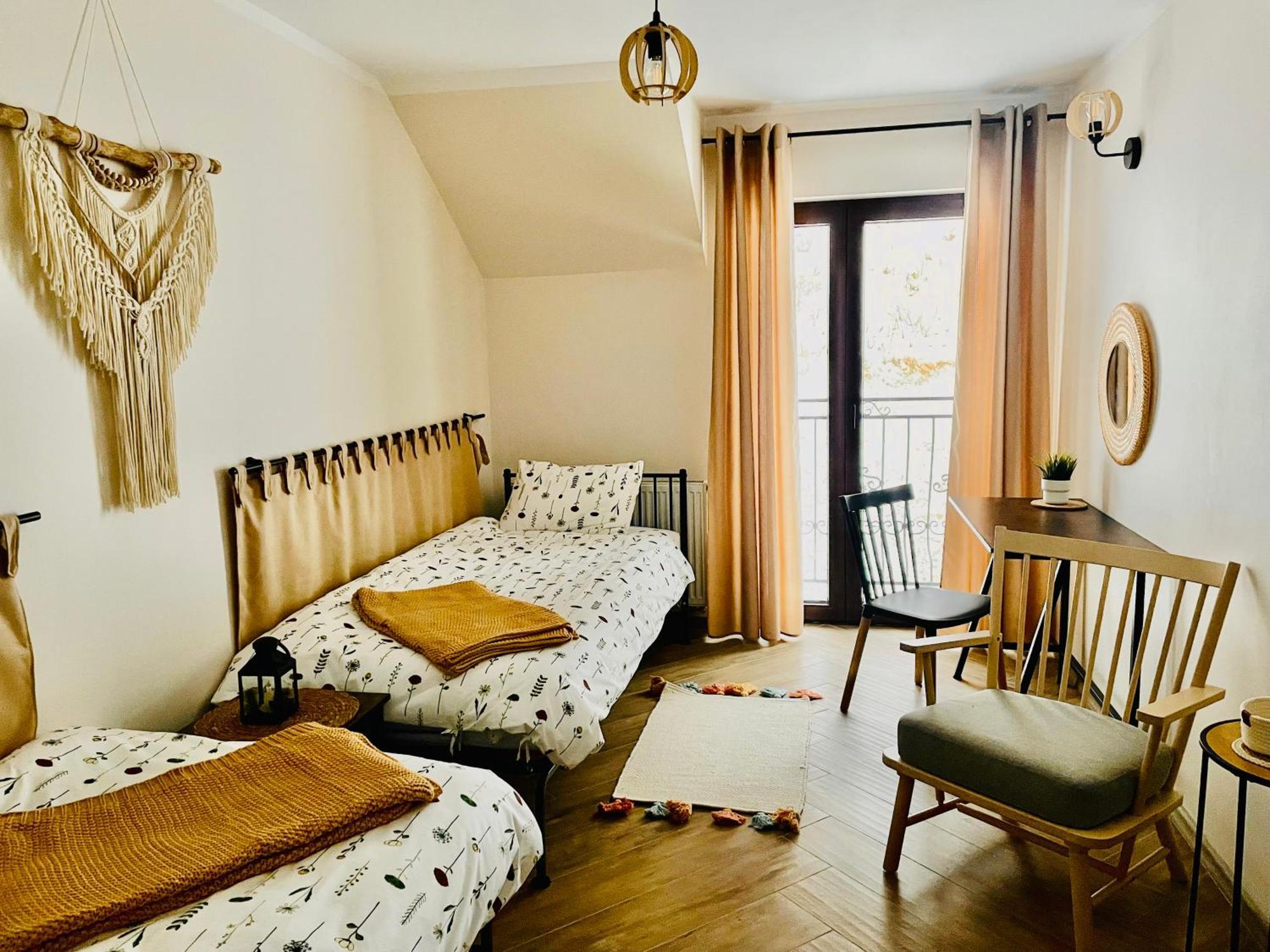 Gorska Cisza - Duzy, Komfortowy, Wyjatkowy Apartament Stronie Slaskie Bagian luar foto