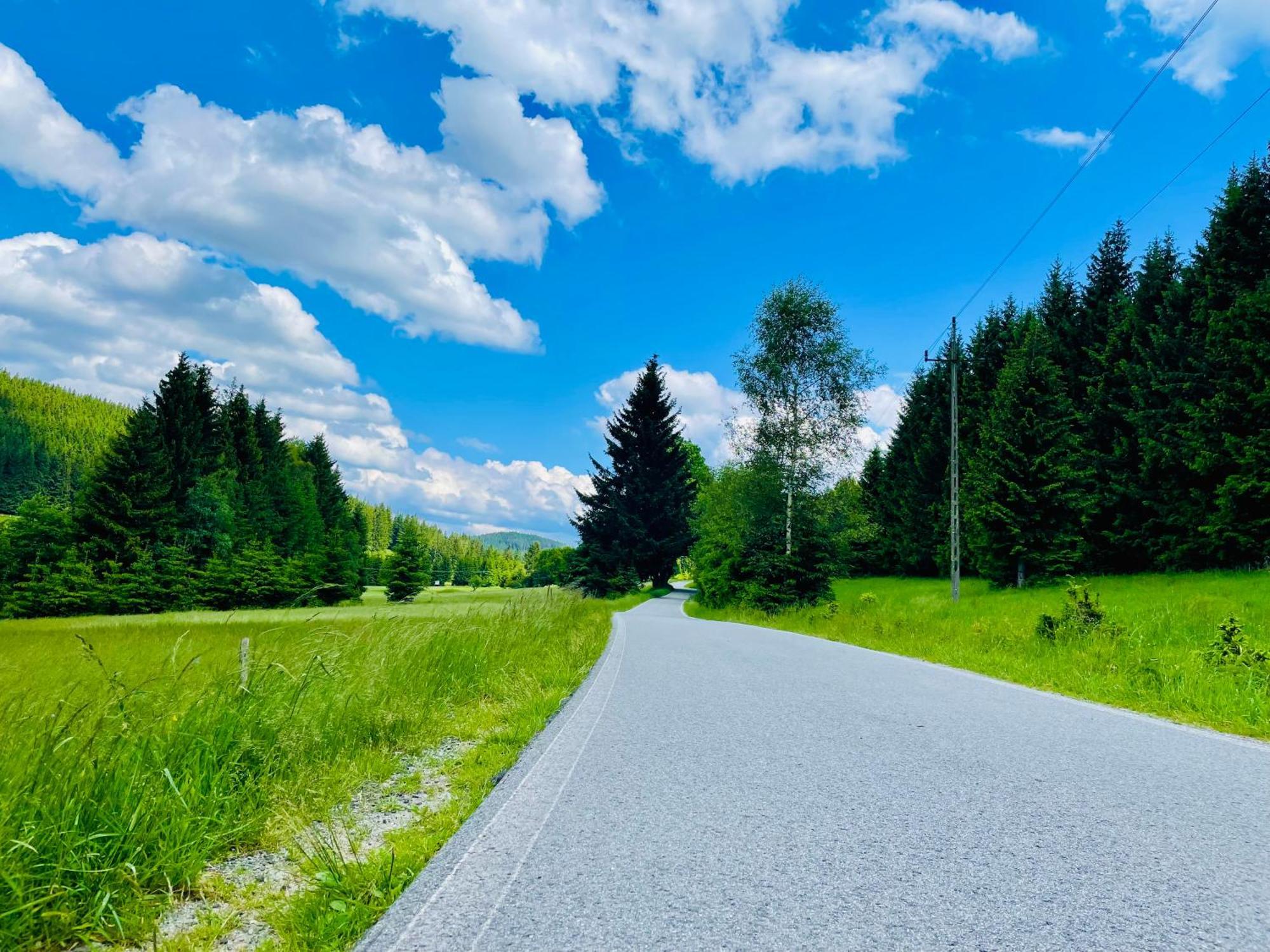 Gorska Cisza - Duzy, Komfortowy, Wyjatkowy Apartament Stronie Slaskie Bagian luar foto